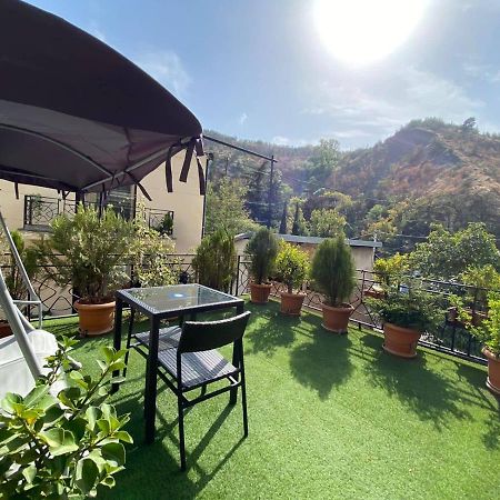 Brand New Apartment With Terrace Tbilisi Eksteriør bilde
