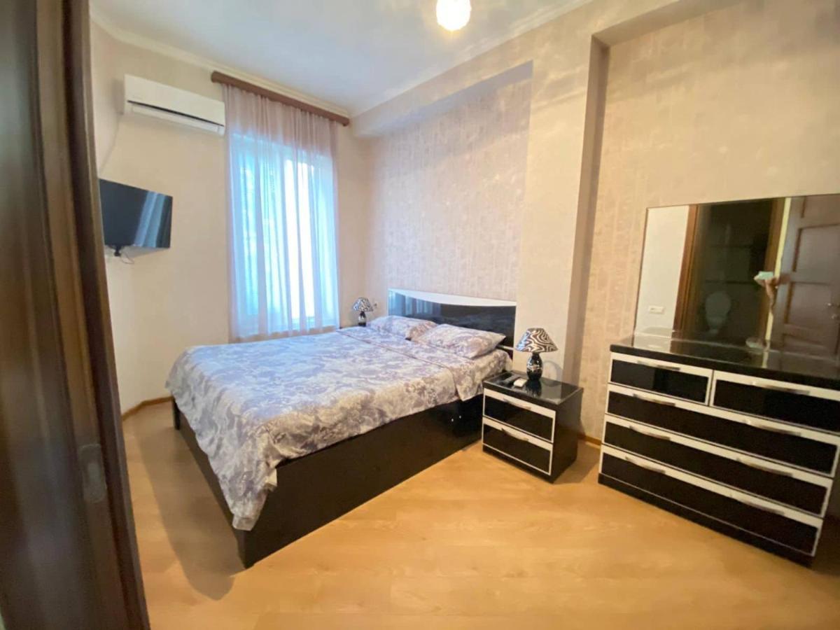Brand New Apartment With Terrace Tbilisi Eksteriør bilde