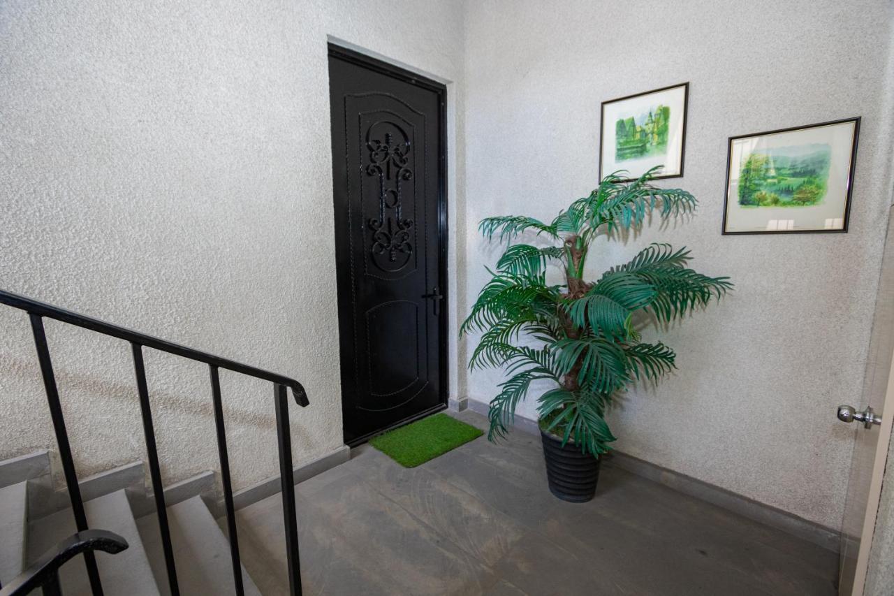 Brand New Apartment With Terrace Tbilisi Eksteriør bilde