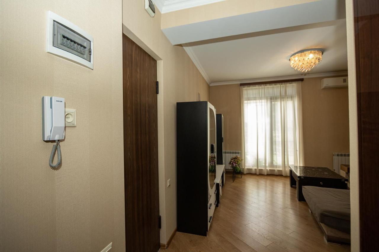 Brand New Apartment With Terrace Tbilisi Eksteriør bilde