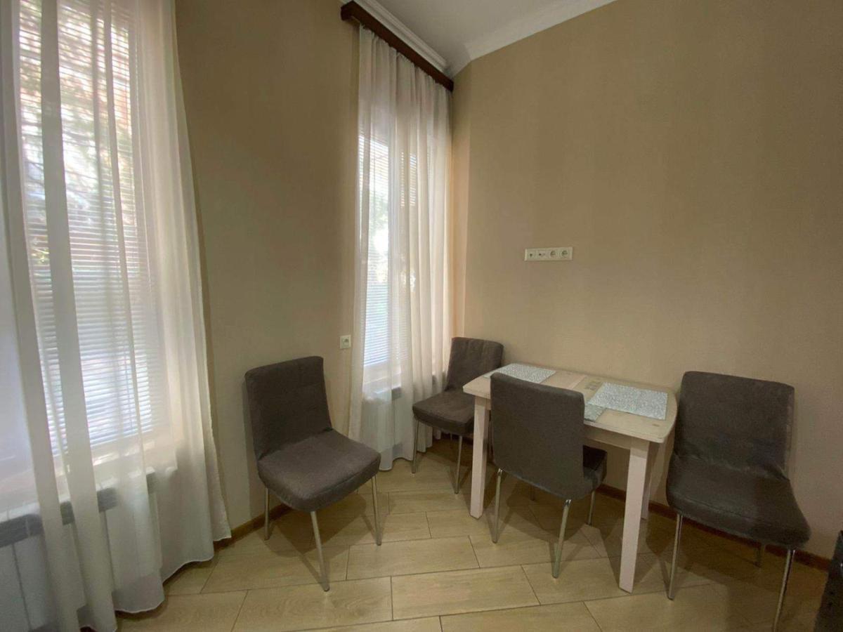 Brand New Apartment With Terrace Tbilisi Eksteriør bilde