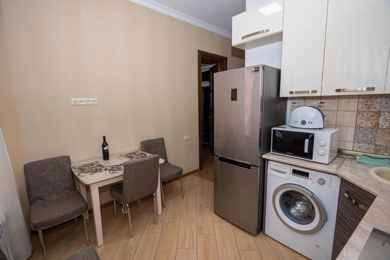 Brand New Apartment With Terrace Tbilisi Eksteriør bilde