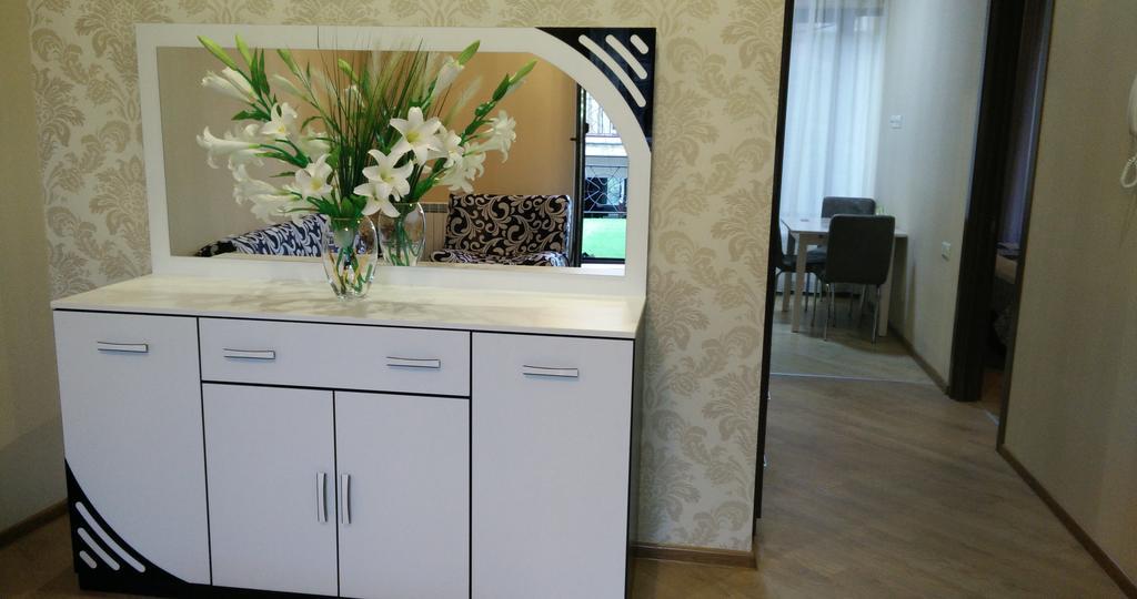 Brand New Apartment With Terrace Tbilisi Eksteriør bilde